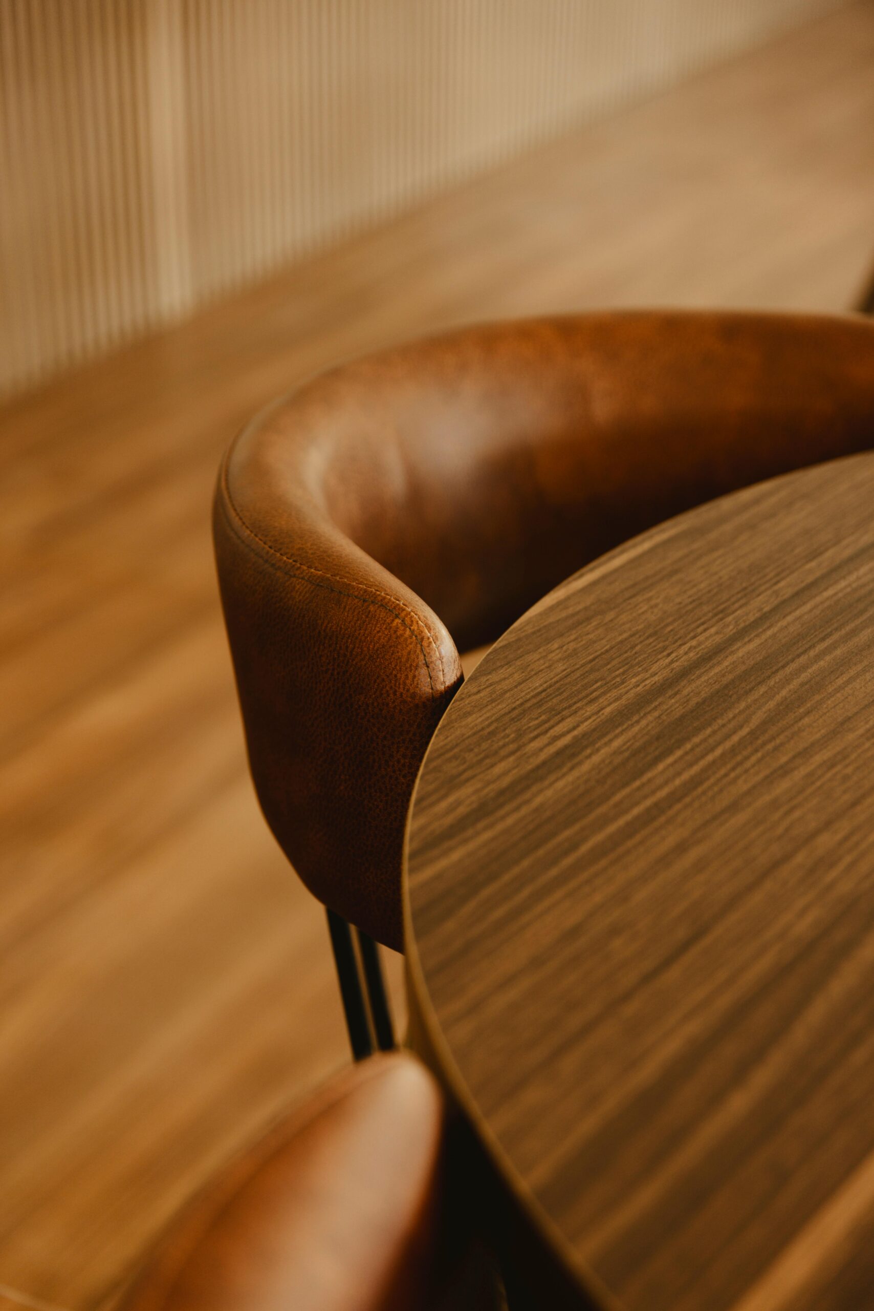 Reusable wooden furniture for sustainable furniture donation